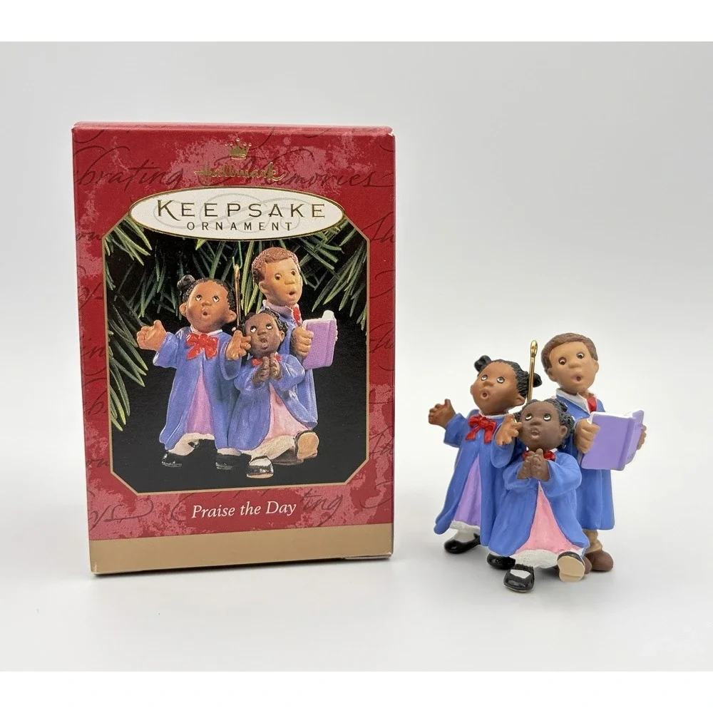 1999 Hallmark Keepsake Ornament Praise The Day Choir Children QX6799 Vintage